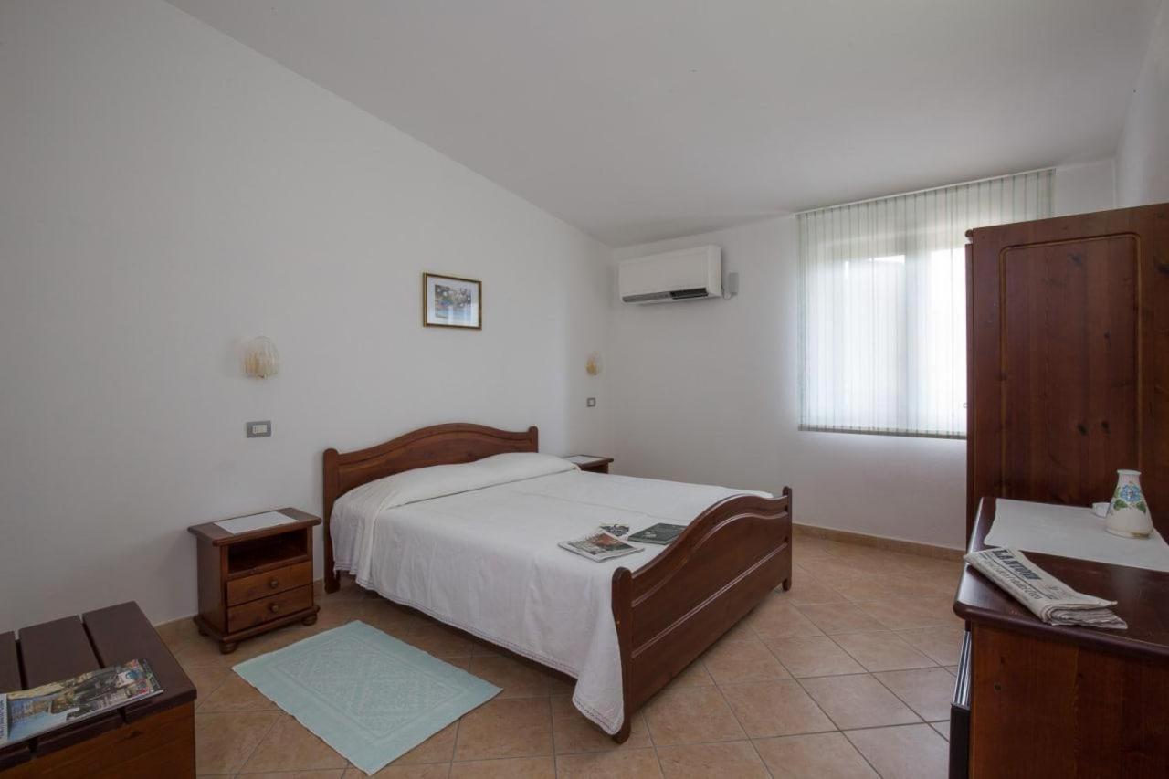 Hotel Ispinigoli ดอร์กาลี ภายนอก รูปภาพ