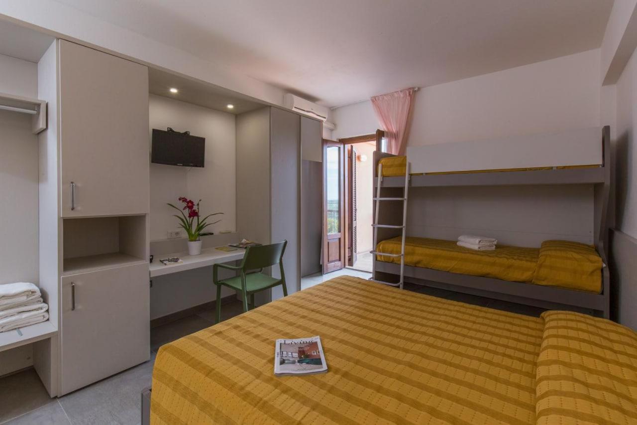 Hotel Ispinigoli ดอร์กาลี ภายนอก รูปภาพ