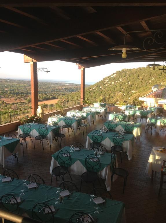 Hotel Ispinigoli ดอร์กาลี ภายนอก รูปภาพ