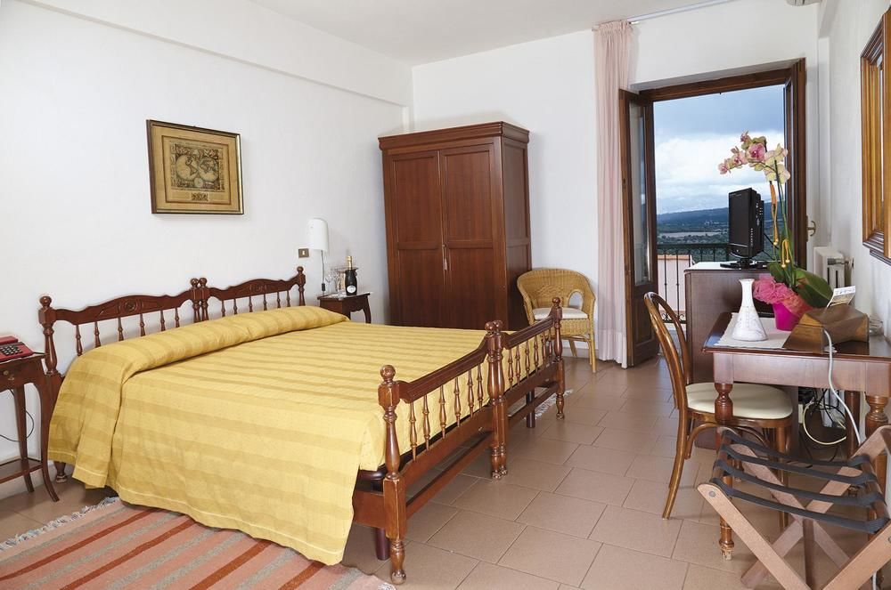 Hotel Ispinigoli ดอร์กาลี ภายนอก รูปภาพ