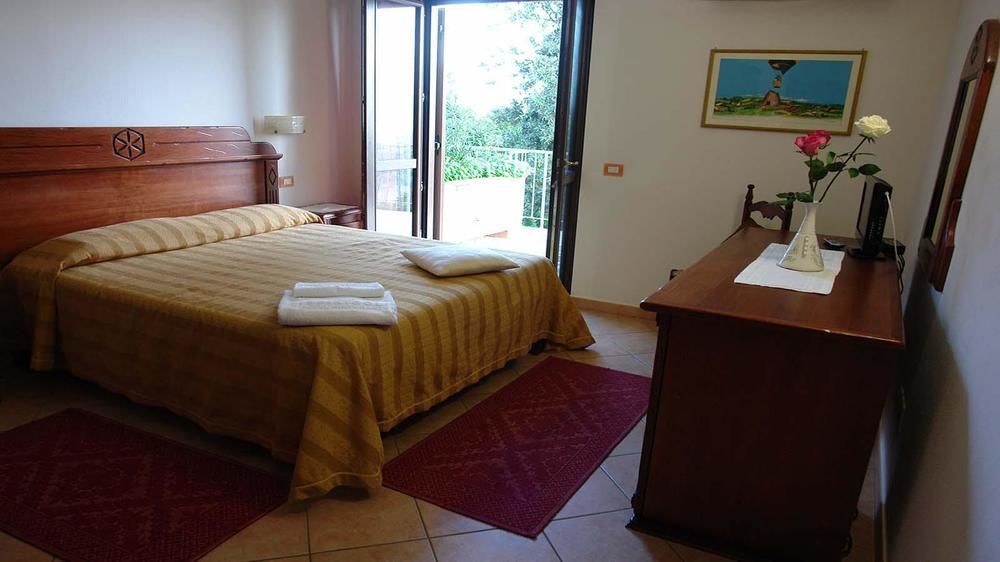 Hotel Ispinigoli ดอร์กาลี ภายนอก รูปภาพ