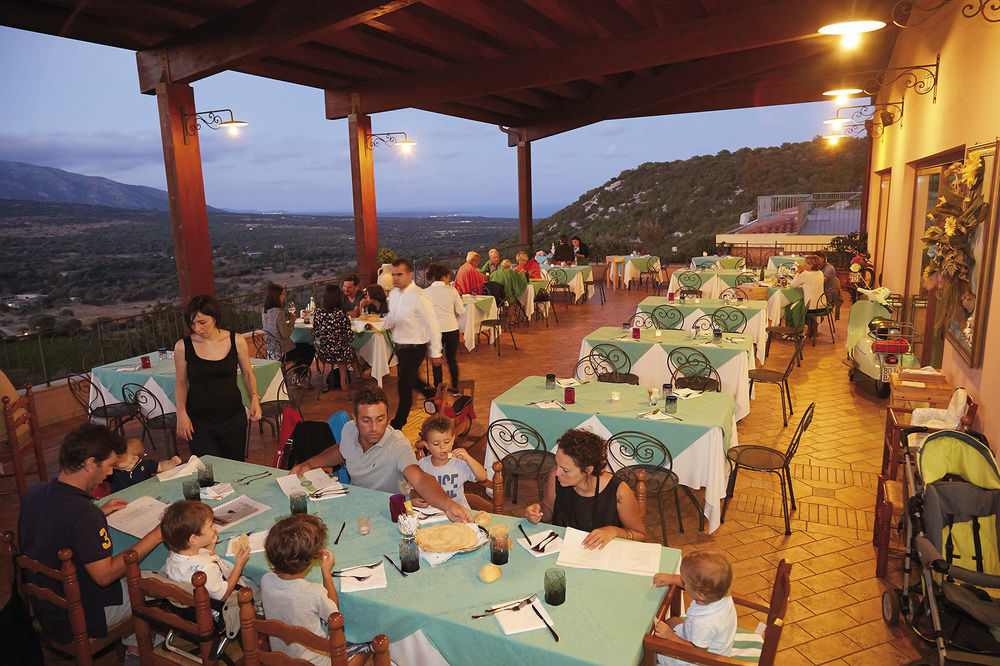 Hotel Ispinigoli ดอร์กาลี ภายนอก รูปภาพ