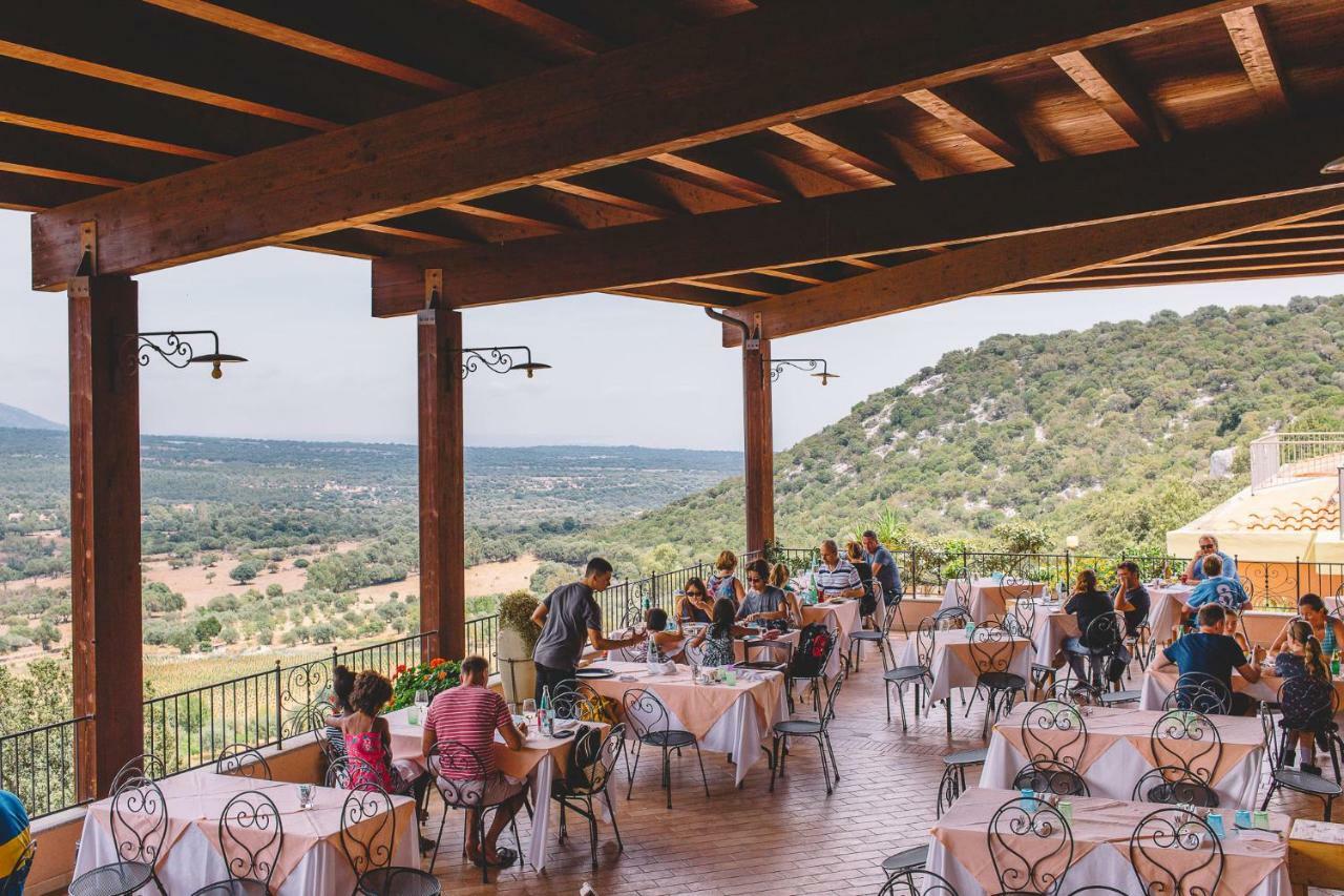 Hotel Ispinigoli ดอร์กาลี ภายนอก รูปภาพ